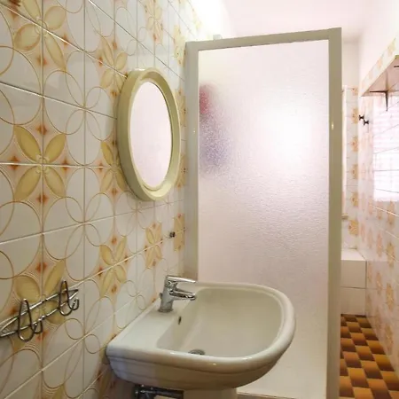 Ξενοδοχείο Stunning In With Kitchen 4*